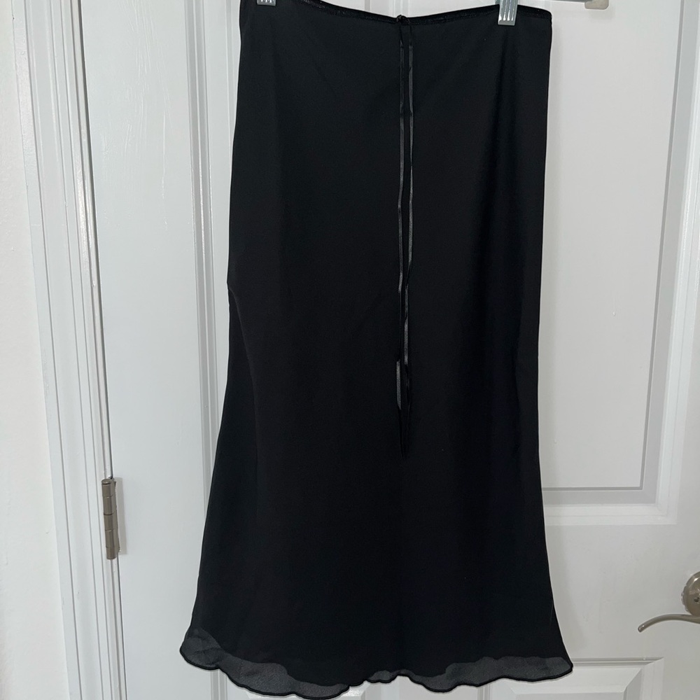 Elegant Black Women's Skirt